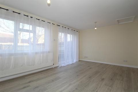 undefined, Downfield Road, Cheshunt