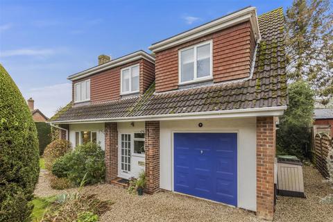 4 bedroom detached house for sale, The Chase, Barnston, Dunmow