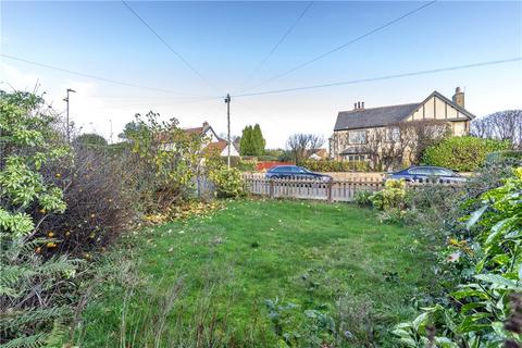 3 bedroom semi-detached house for sale, Greencliffe Avenue, Baildon, Shipley, West Yorkshire, BD17
