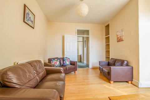 3 bedroom flat to rent, £105pppw - Helmsley Road, Sandyford