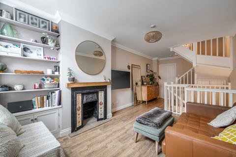 undefined, Addison Road, Guildford, GU1