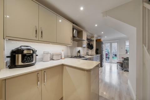 3 bedroom terraced house for sale, Addison Road, Guildford, GU1