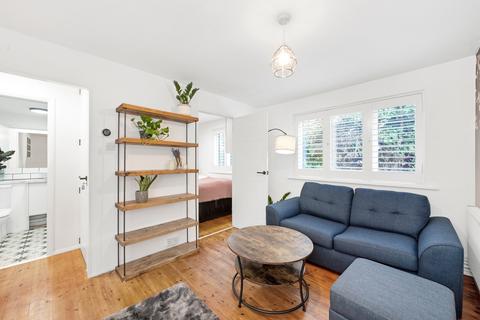 1 bedroom apartment for sale - Samuel Close, London, SE14