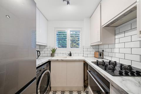 1 bedroom apartment for sale, Samuel Close, London, SE14