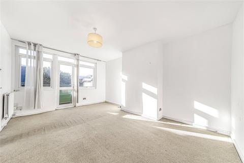 2 bedroom flat for sale, Upper Tooting Park, London, SW17