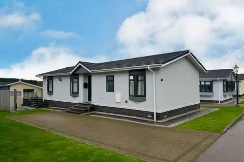 2 bedroom retirement property for sale