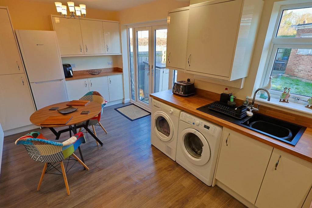 Kitchen / Diner
