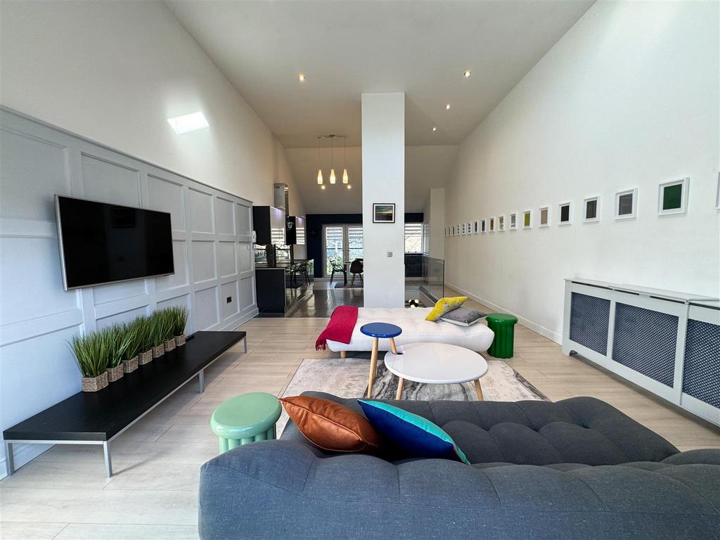 Lounge area
