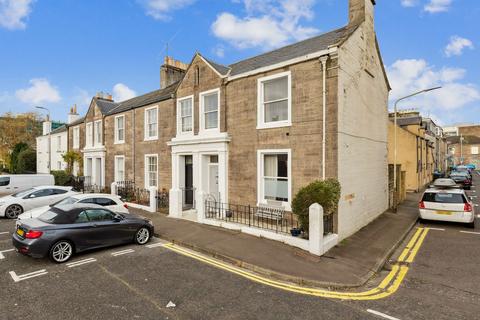 3 bedroom end of terrace house for sale, Victoria Street, Perth, PH2