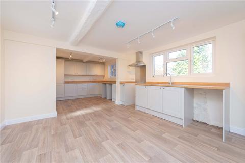 4 bedroom house to rent, Llwynderw, Welshpool, Powys