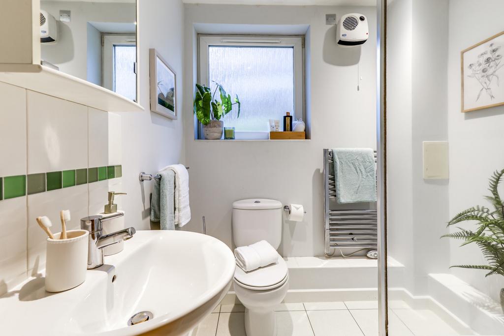 Ensuite