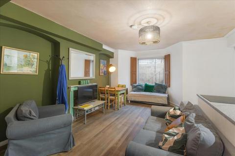 1 bedroom apartment to rent, North End Road, West Kensington, London, W14