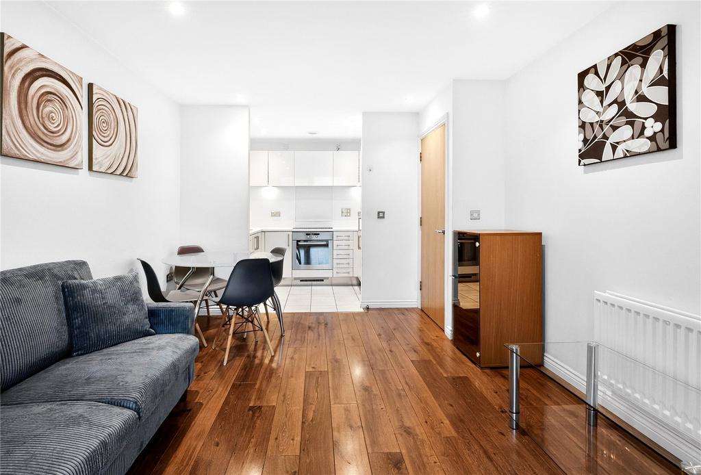 Kitchen/Reception