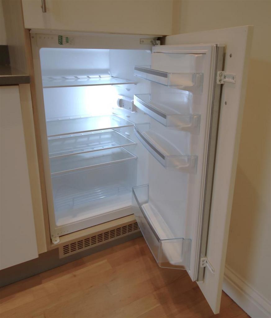 Fridge.JPG