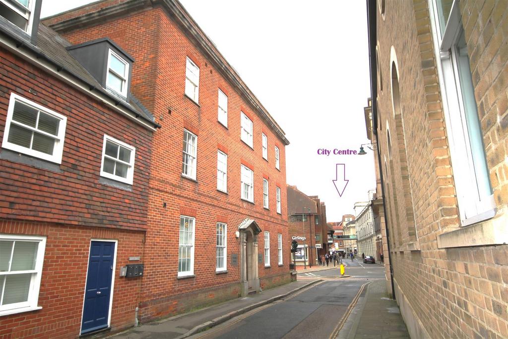 Street View b.JPG