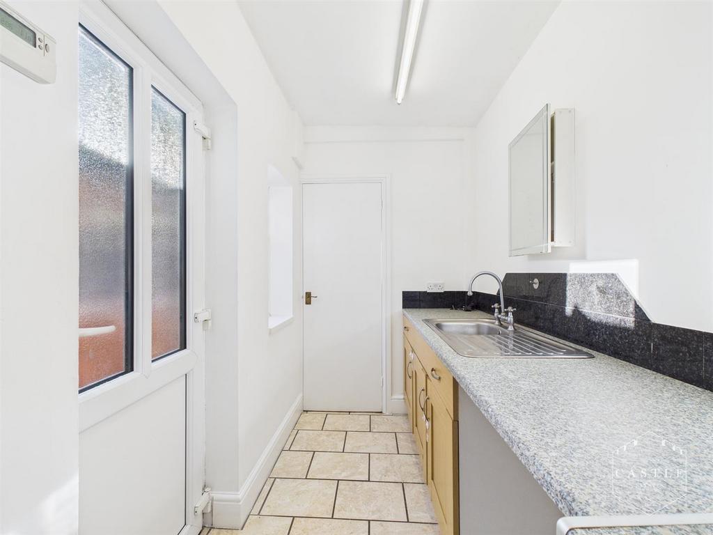 Dining kitchen