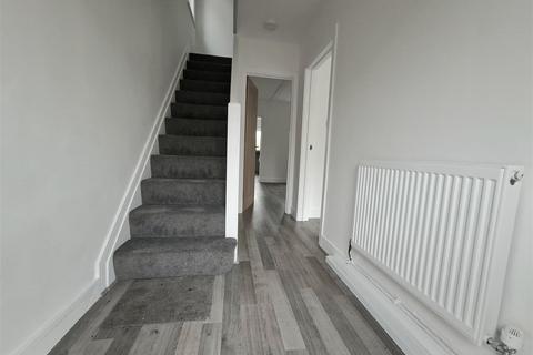 3 bedroom semi-detached house for sale, Ael-Y-Bryn Road, Fforestfach, Swansea