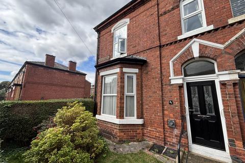 3 bedroom semi-detached house for sale, Hardcastle Road, Edgeley