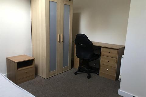 5 bedroom house share to rent, St. Christophers Mews, Ramsgate