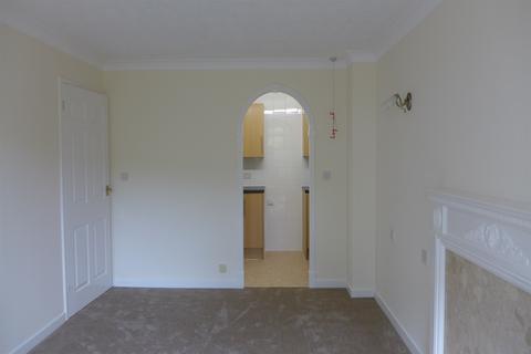 1 bedroom retirement property to rent, 5 Hamilton Court, Salterton Road EX8