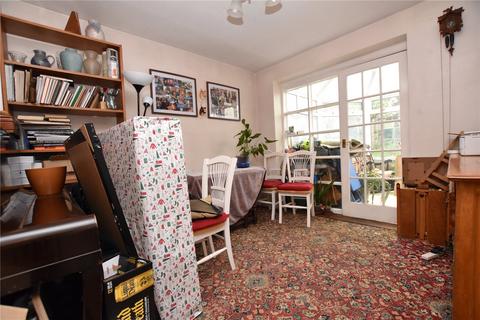 4 bedroom detached house for sale, Rembrandt Avenue, Tingley, Wakefield, West Yorkshire