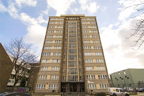 2 bedroom flat for sale, Tuscan House, 16 Knottisford Street, London, E2