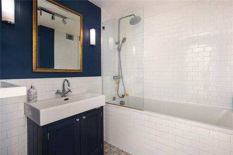 2 bedroom flat for sale, Tuscan House, 16 Knottisford Street, London, E2
