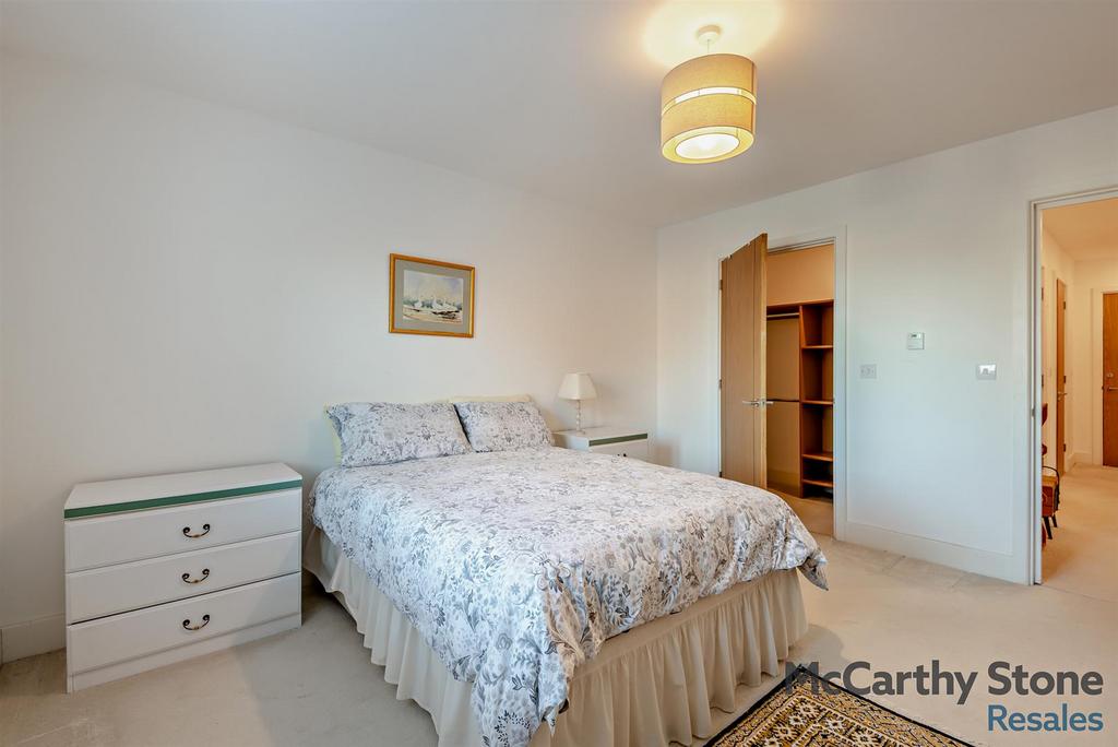 8671787-interior10-800.jpg