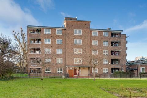 3 bedroom apartment to rent, Boundary Road