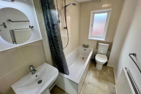 2 bedroom terraced house to rent, Deacons Place, Bishops Cleeve