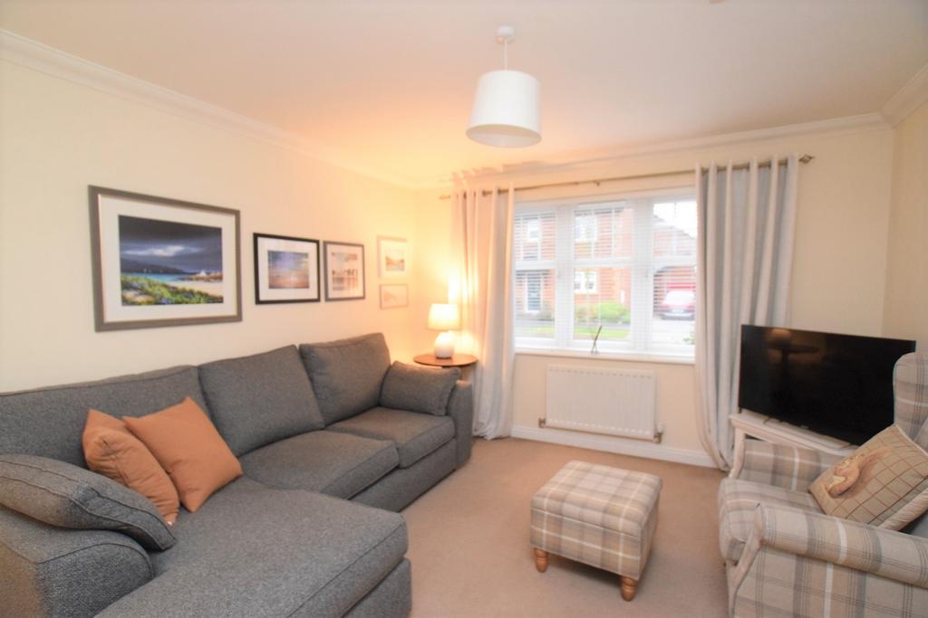 43 Birchwood Way, Dumfries, DG1 3 GT - Grieve Grier