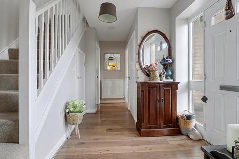 4 bedroom detached house for sale, Juniper Close, Norwich NR4
