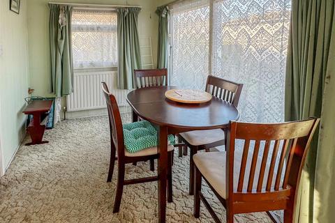 2 bedroom park home for sale, Thornlea Court, Littlehampton BN17