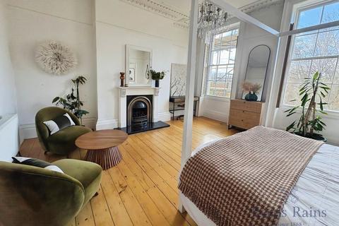 undefined, Hope Street, Merseyside L1