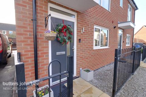 3 bedroom semi-detached house for sale, Thomas Davies Close, Stoke-on-trent