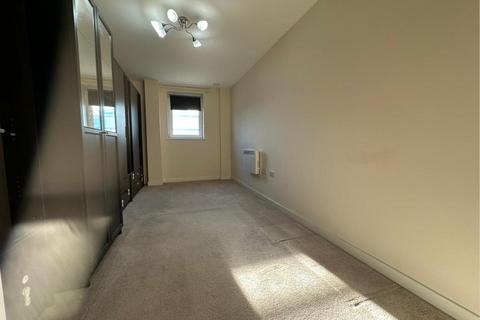 2 bedroom flat to rent, Slough,  Berkshire,  SL2