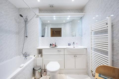 undefined, Goswell Road, Clerkenwell, London, EC1V