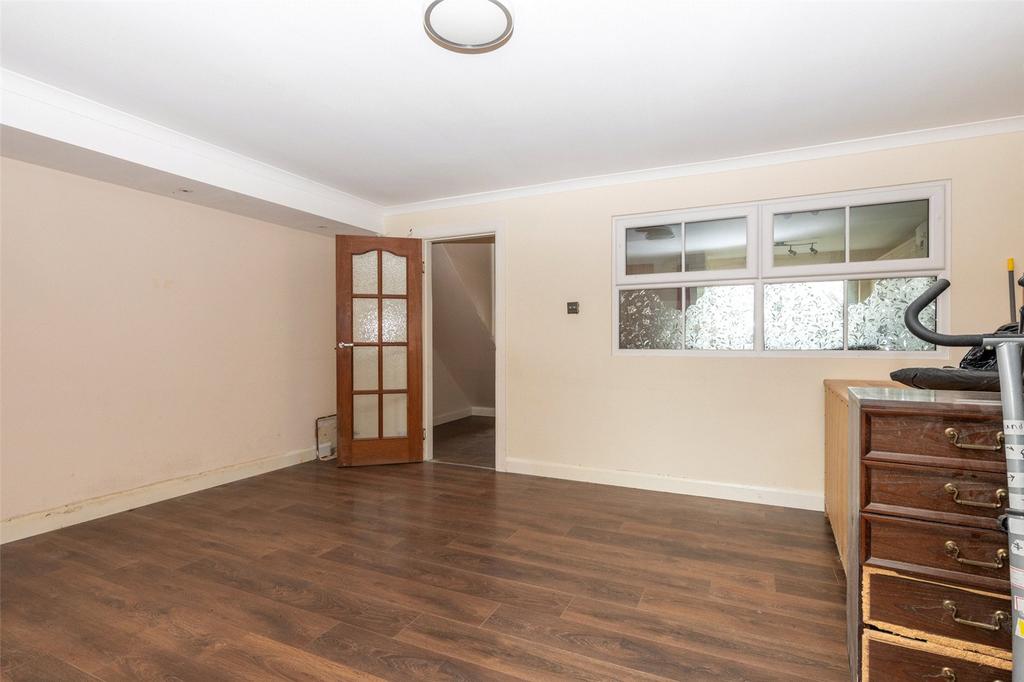 Viking Place 5