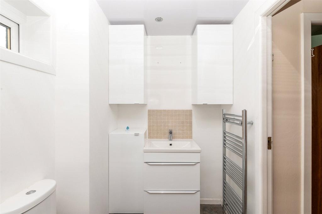 Viking Place 15
