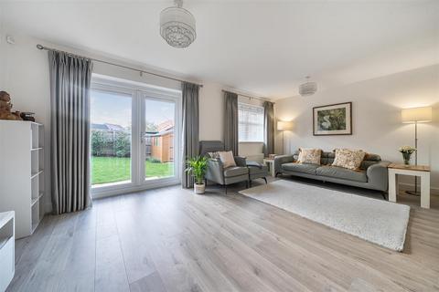 3 bedroom detached house for sale, Dace Bank, Biddenham, Bedford