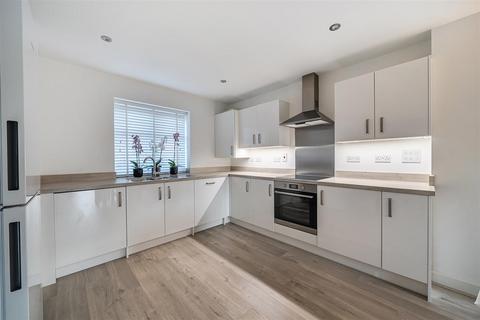 3 bedroom detached house for sale, Dace Bank, Biddenham, Bedford