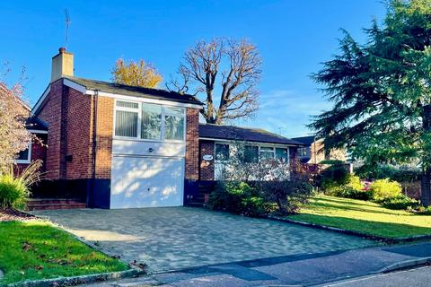 4 bedroom detached house for sale, Whadden Chase, Ingatestone, CM4