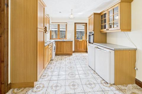 2 bedroom terraced house for sale, Nevill Street, Abergavenny, NP7