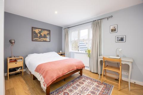 undefined, Clockhouse Place, London