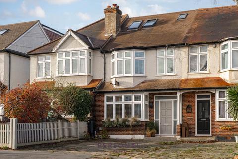 undefined, Stoneleigh Avenue, Worcester Park