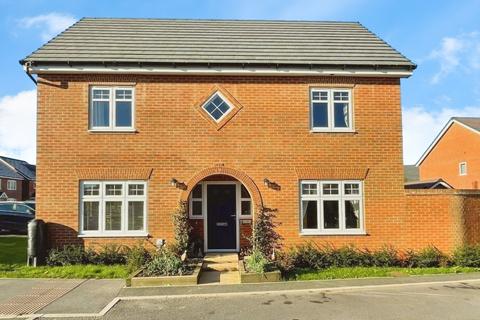 3 bedroom semi-detached house for sale, Eddycroft, Cam