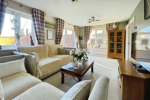 3 bedroom semi-detached house for sale, Eddycroft, Cam