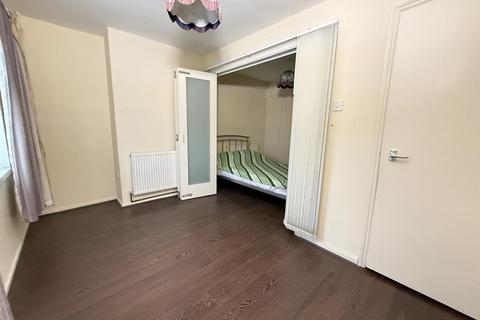 1 bedroom flat for sale, Green Lane, Ilford