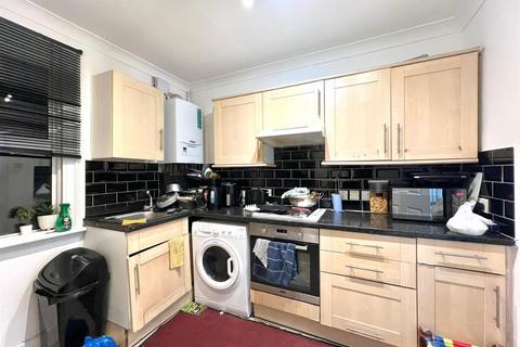 2 bedroom flat for sale, Higham Hill Road, Walthamstow E17