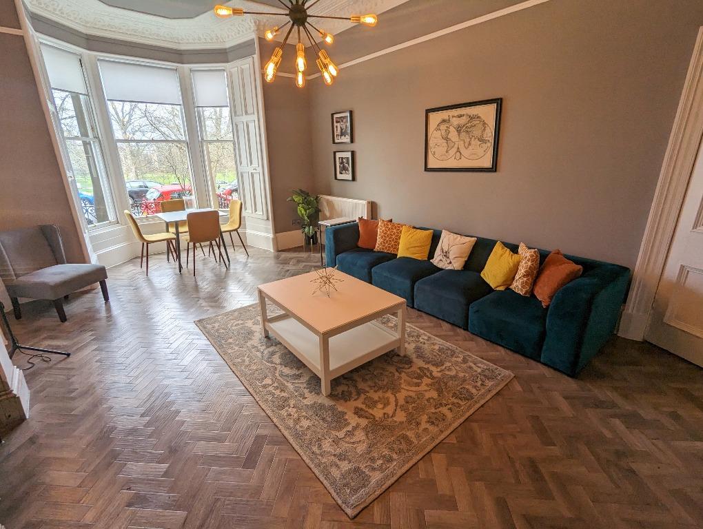 Apartment in Edinburgh - View 3